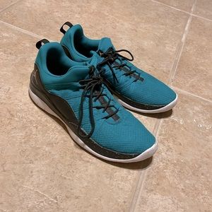 Blue Shoes (Jordan)Brand Name